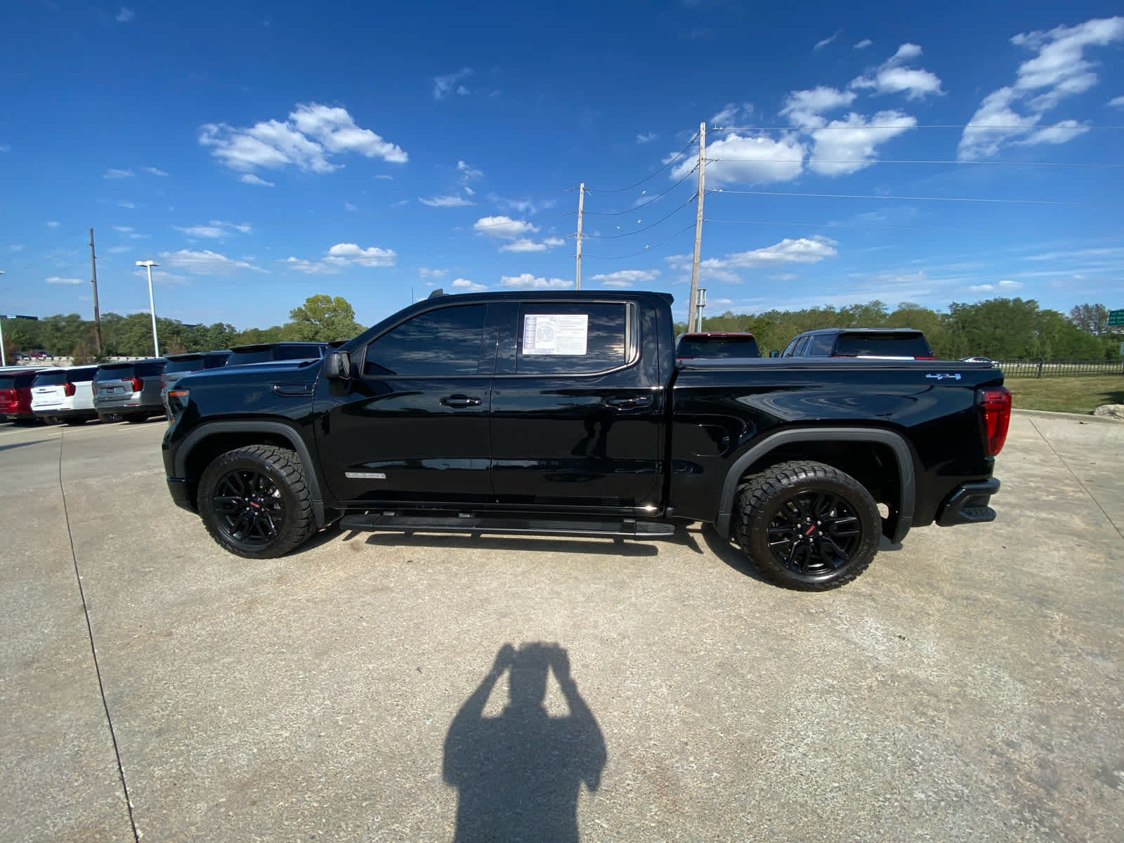2022 Gmc Sierra 1500 Elevation photo 9