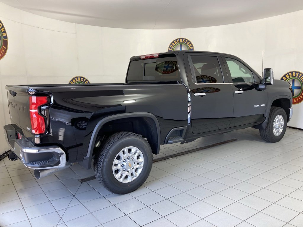 2025 Chevrolet Silverado 2500HD LTZ photo 14