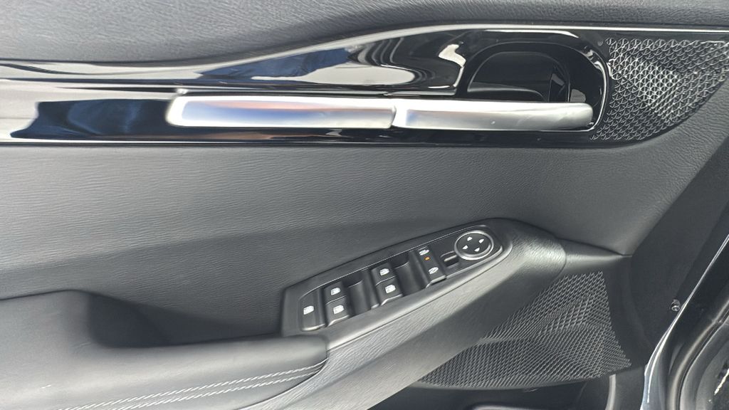 2026 Kia Seltos S photo 17