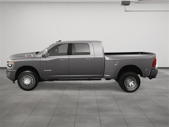 2025 Ram 3500 Laramie photo 2