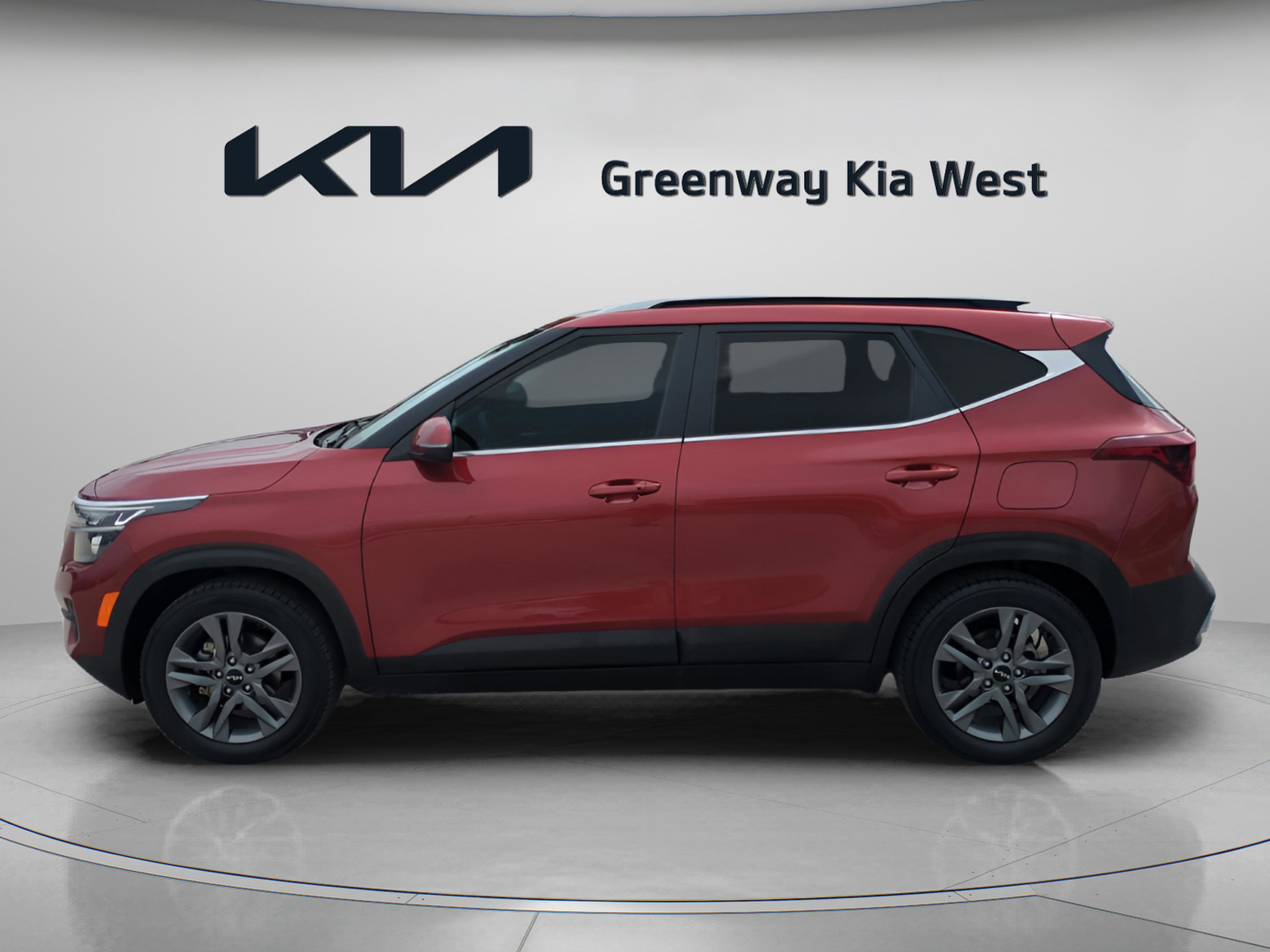 2023 Kia Seltos S photo 4