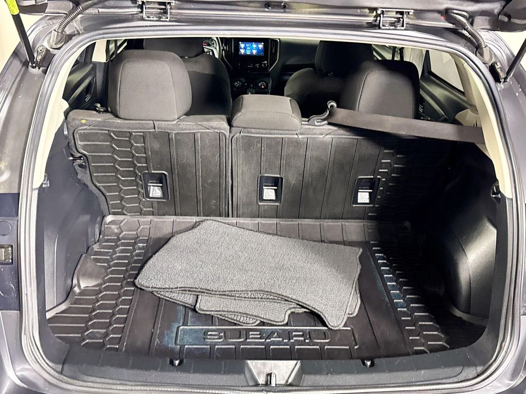 2019 Subaru Impreza 2.0i Premium photo 19