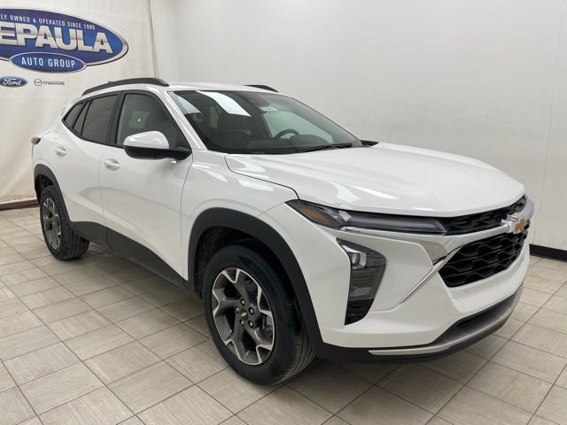 2026 Chevrolet Trax LT's photo