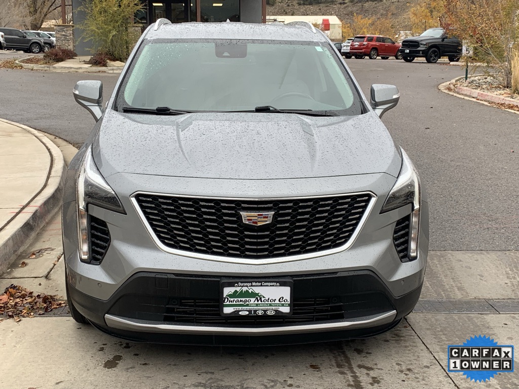 2023 Cadillac XT4 Premium Luxury photo 2
