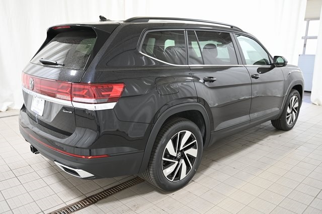 2026 Volkswagen Atlas SE Technology photo 4