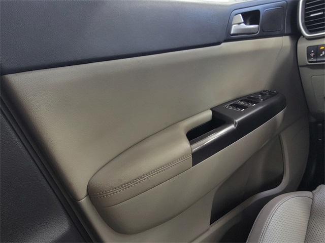 2022 Kia Sportage Nightfall Edition photo 30