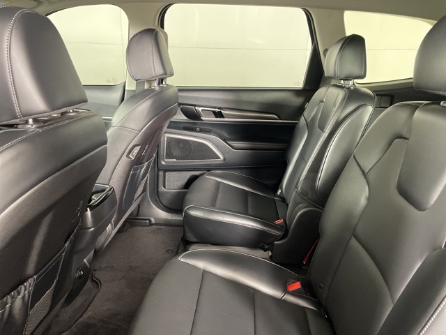 2025 Kia Telluride S photo 35