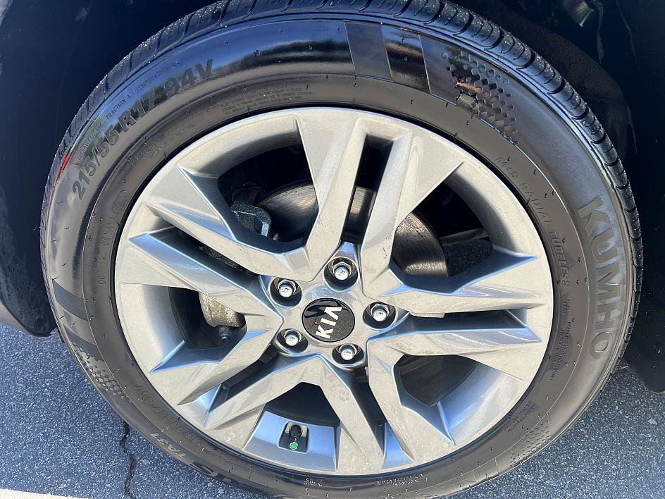 2021 Kia Seltos S photo 9