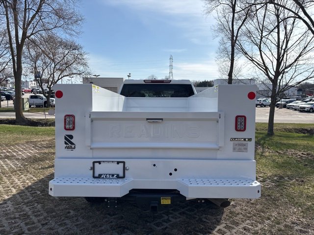 2025 Chevrolet Silverado 2500HD photo 4