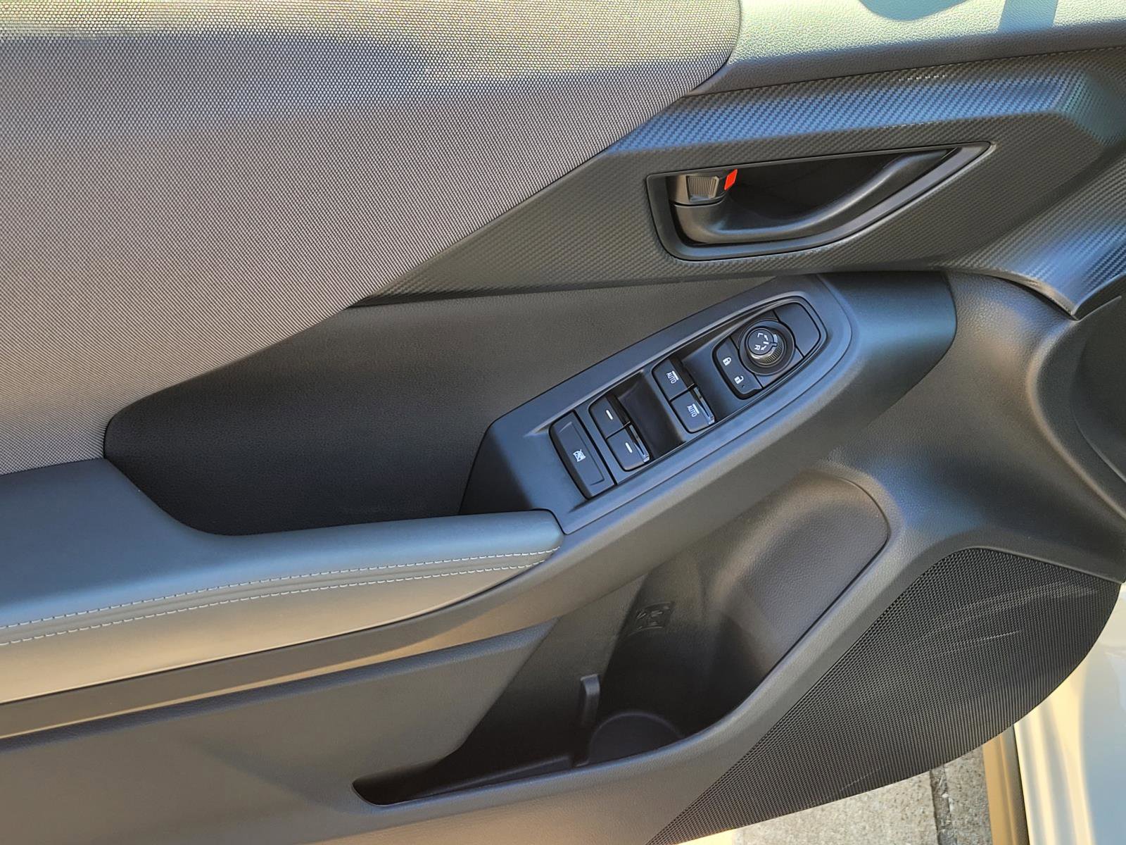 2025 Subaru Crosstrek Premium photo 3
