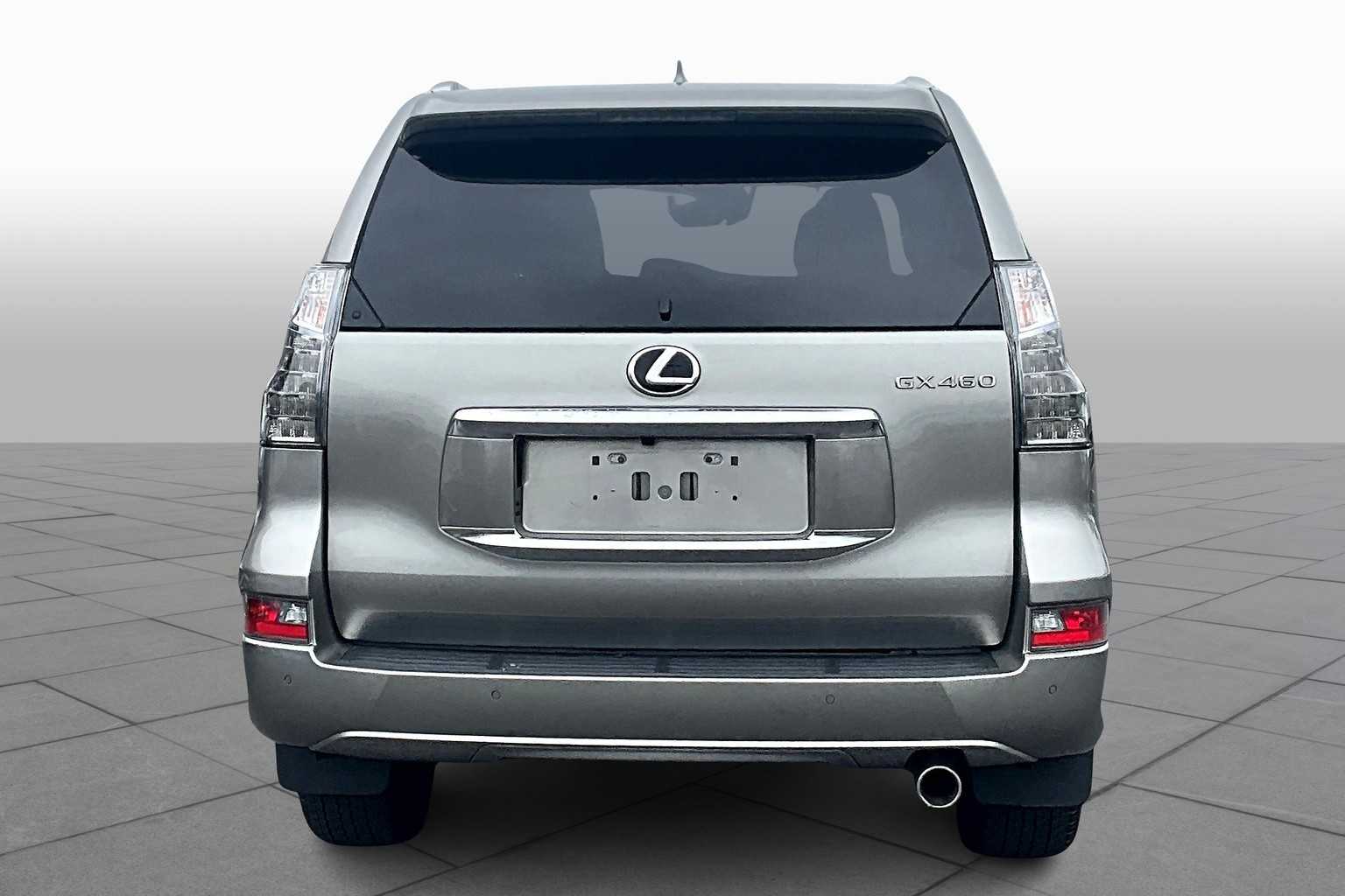 2022 Lexus GX 460 Premium photo 4