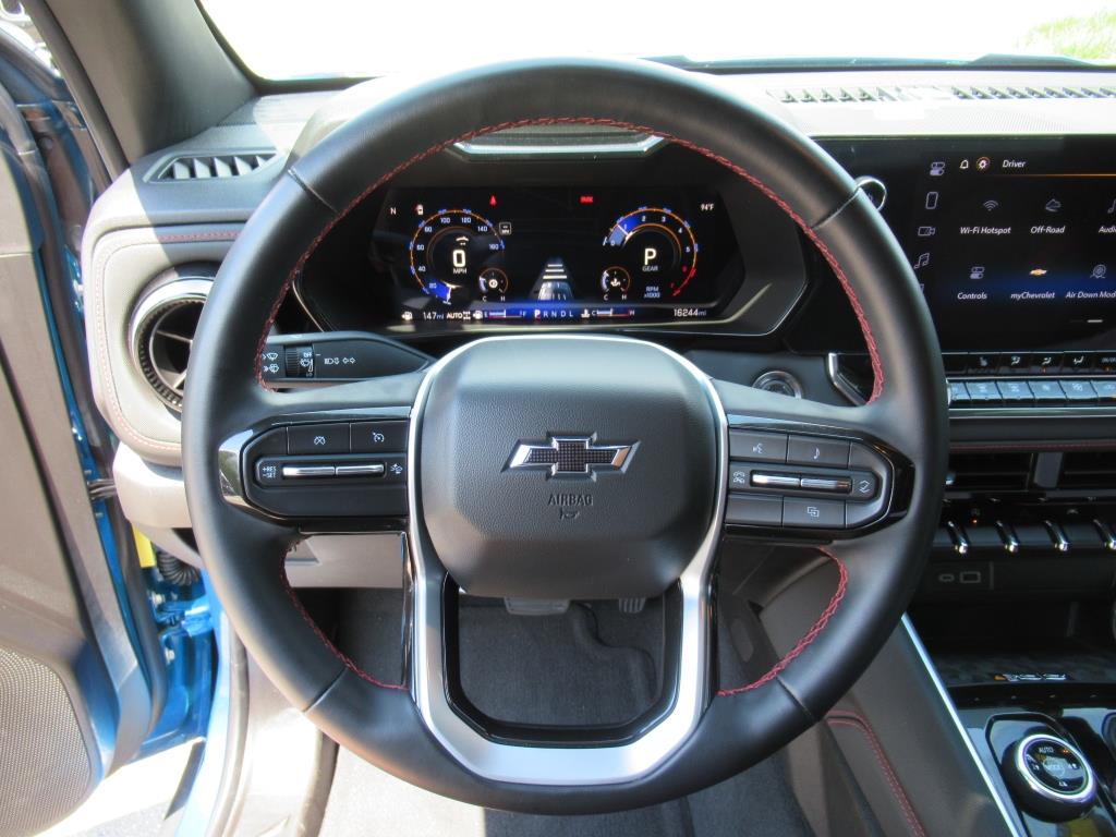 2024 Chevrolet Colorado Z71 photo 18
