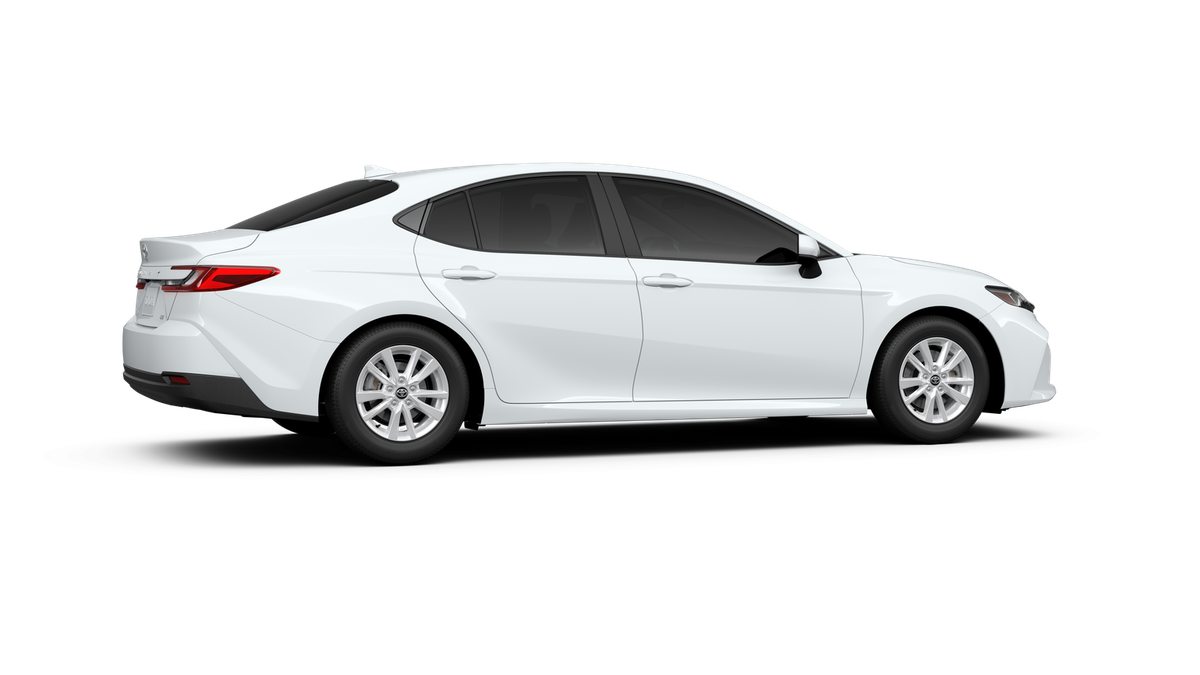 2026 Toyota Camry LE photo 41