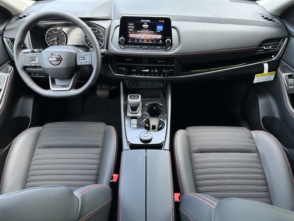 2026 Nissan Rogue SV photo 14