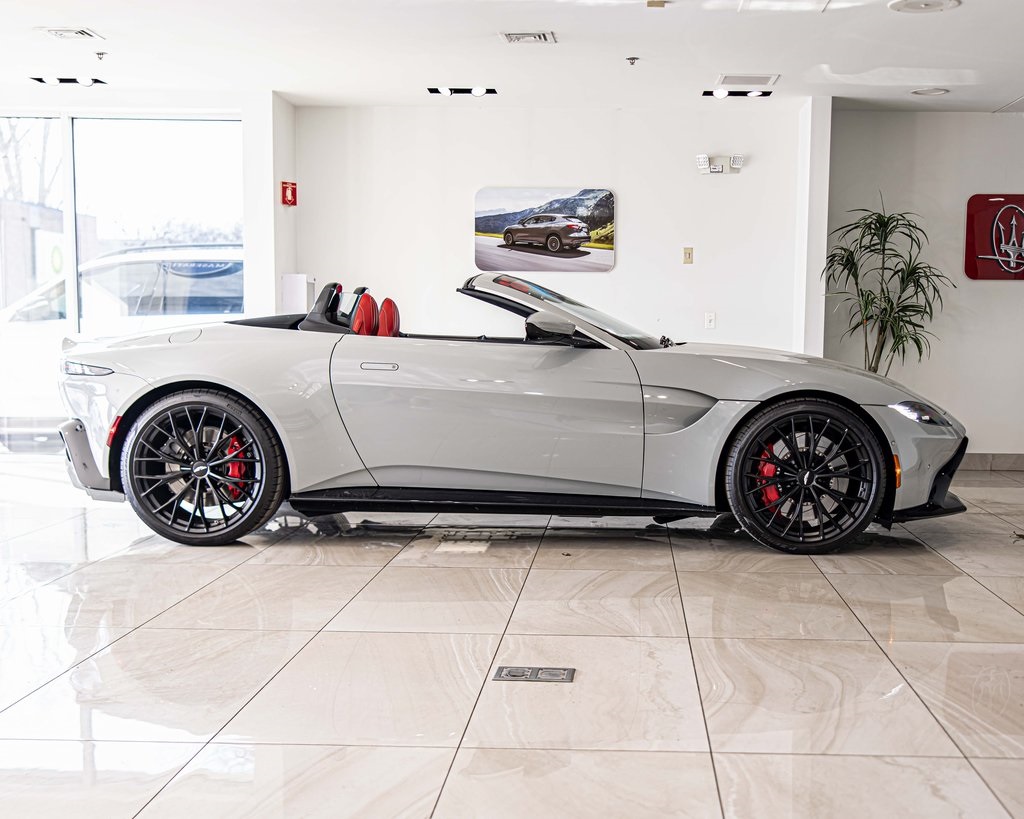 2023 ASTON MARTIN VANTAGE - Image 9