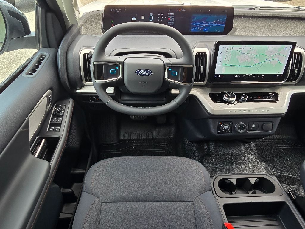 2025 Ford Expedition XL photo 11