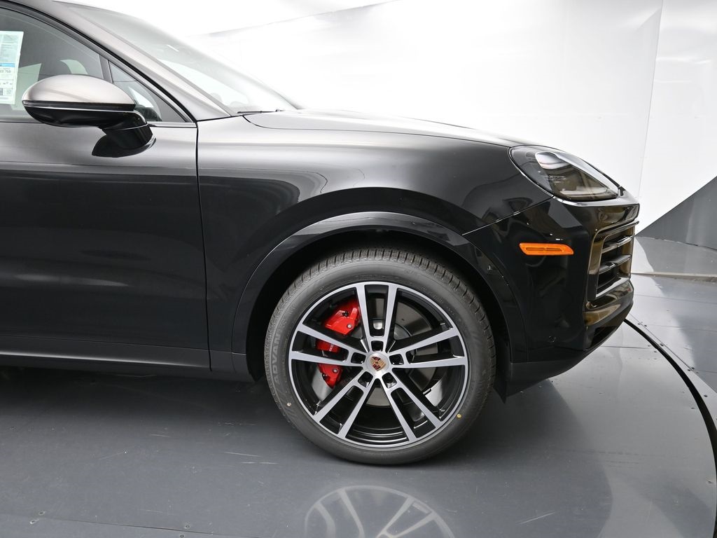 2026 Porsche Cayenne Coupe S photo 16