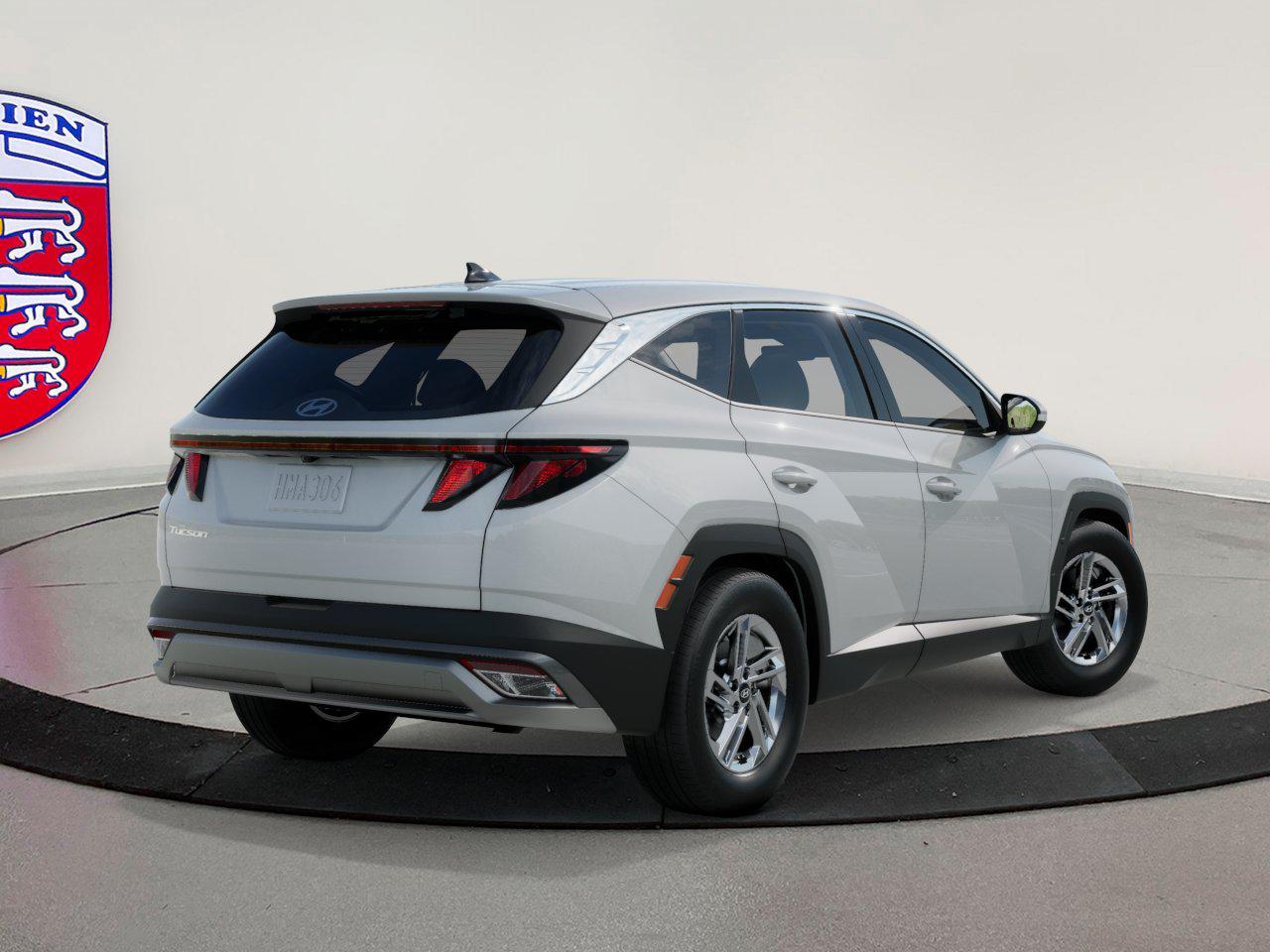 2026 Hyundai Tucson SE photo 4