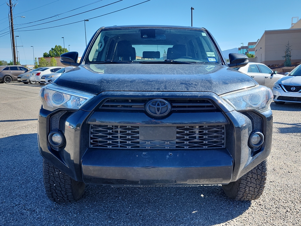 2020 Toyota 4Runner SR5 Premium photo 2
