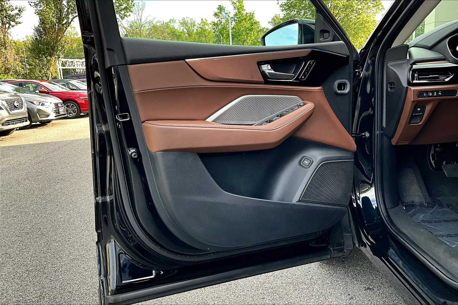 2024 Acura MDX SH-AWD Technology photo 20