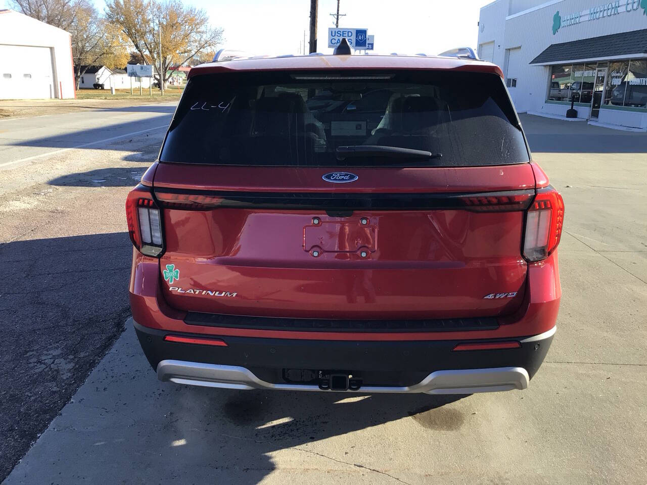2026 Ford Explorer Platinum photo 4