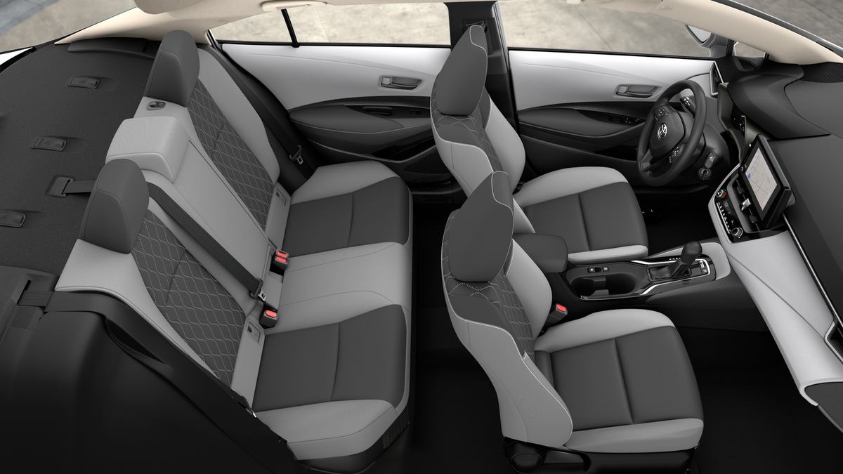 2025 Toyota Corolla Hybrid LE photo 4