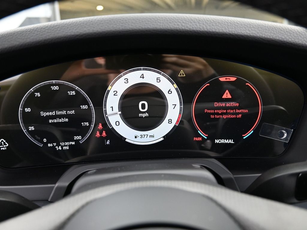 2026 Porsche 911 T photo 23