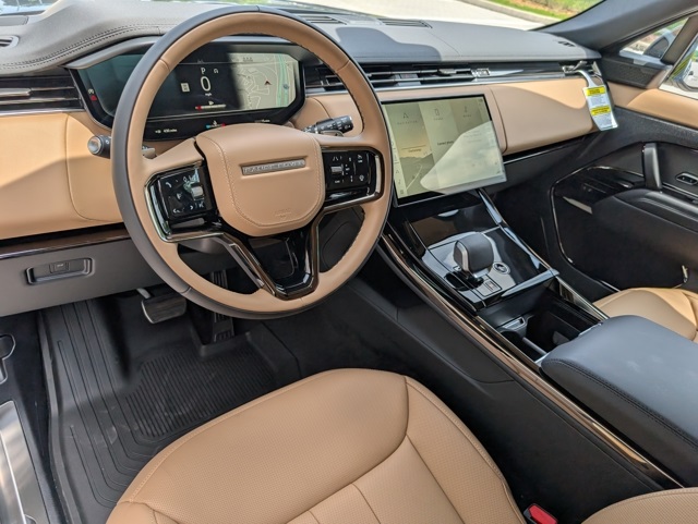 2025 Land Rover Range Rover Sport SE photo 4
