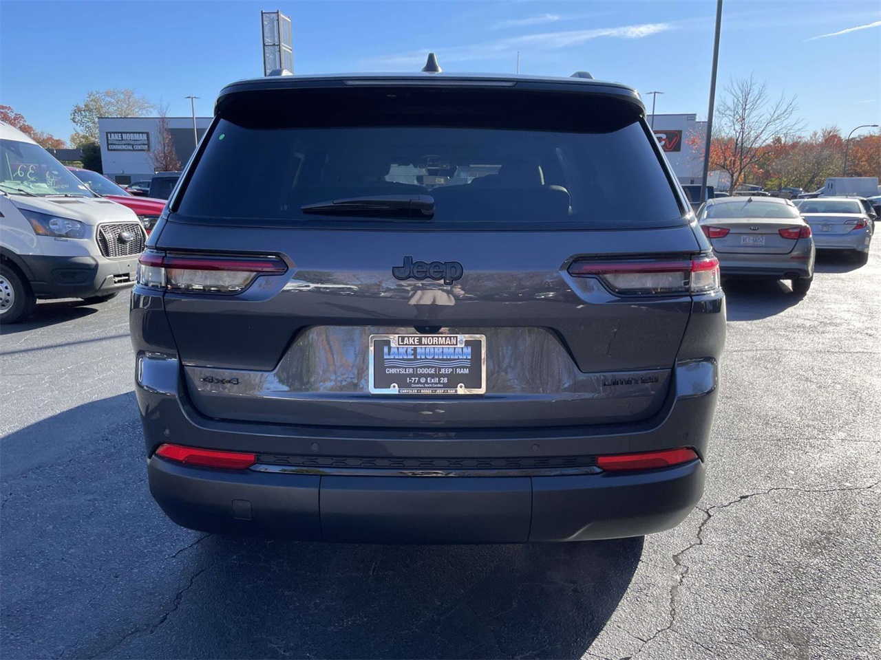 2025 Jeep Grand Cherokee Limited photo 4