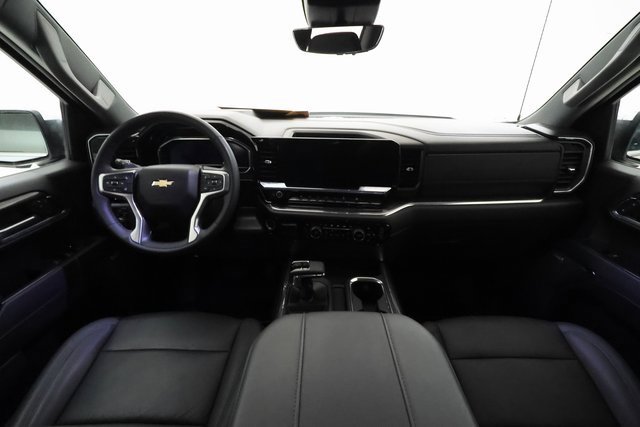 2024 Chevrolet Silverado 1500 LTZ photo 5