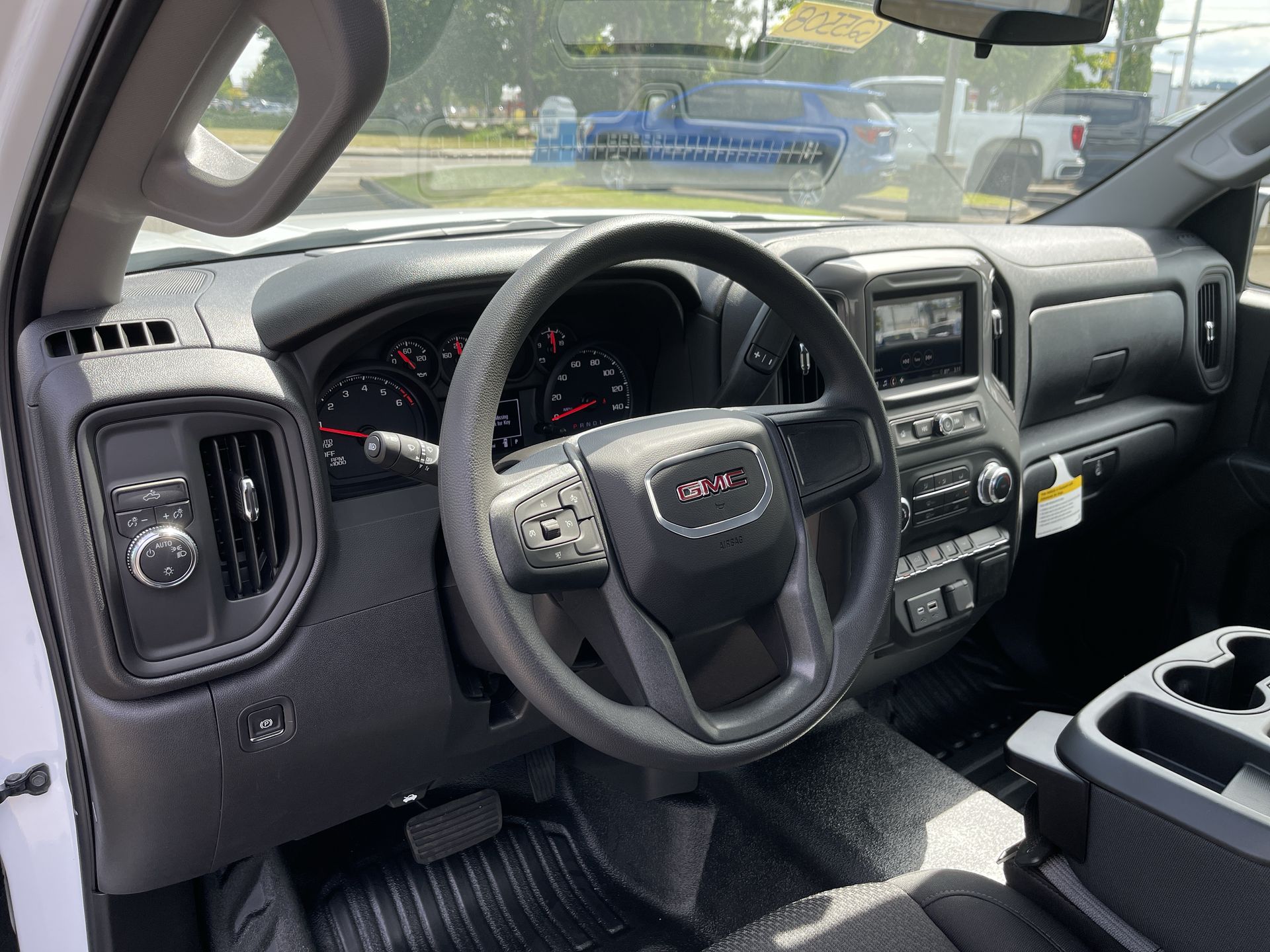 2025 Gmc Sierra Base photo 10