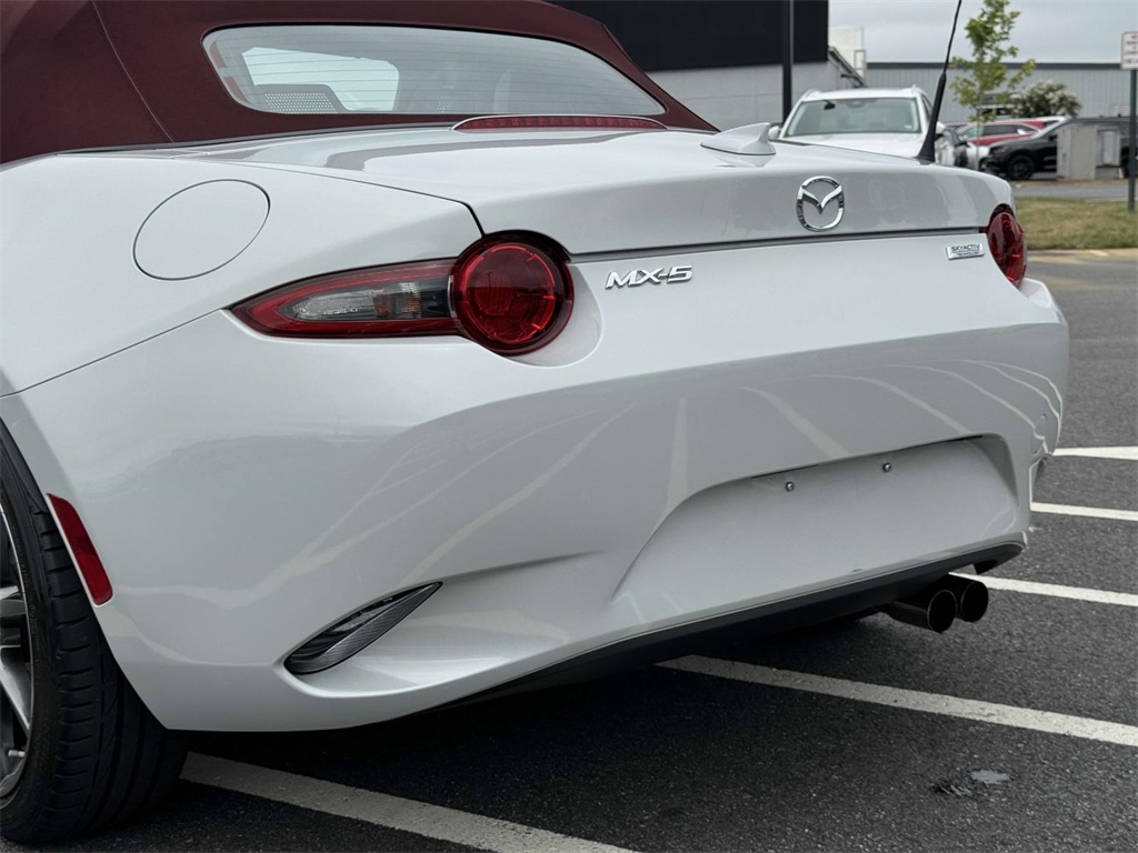 2018 Mazda MX-5 Miata Miata Grand Touring photo 12