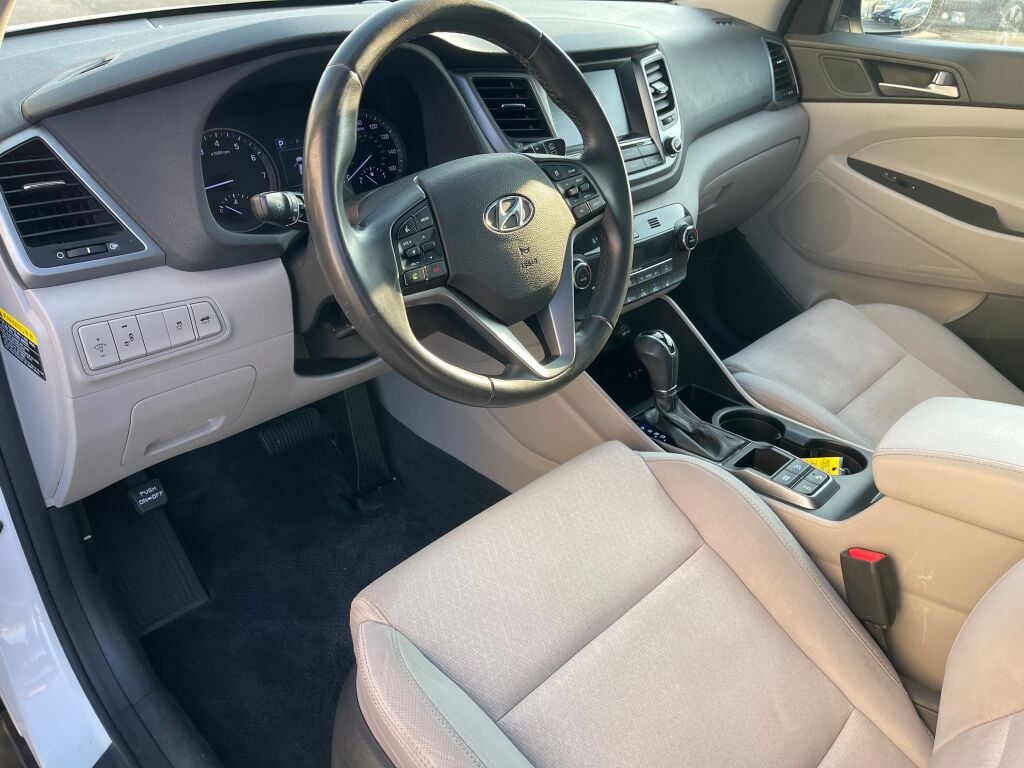 2018 Hyundai Tucson Value photo 9