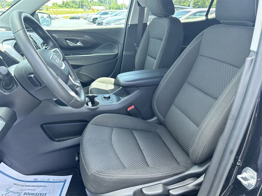 2024 Gmc Terrain SLE photo 17