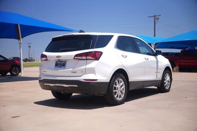 2022 Chevrolet Equinox LT photo 4