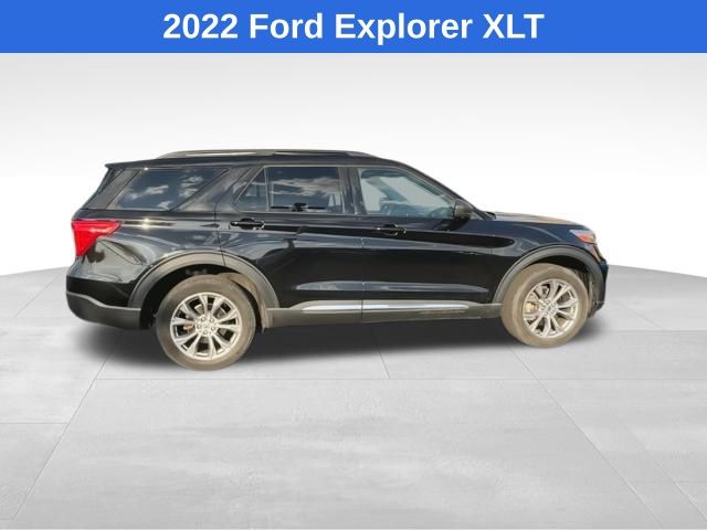 2022 Ford Explorer XLT photo 9
