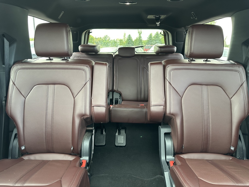 2024 Ford Expedition MAX Limited photo 32
