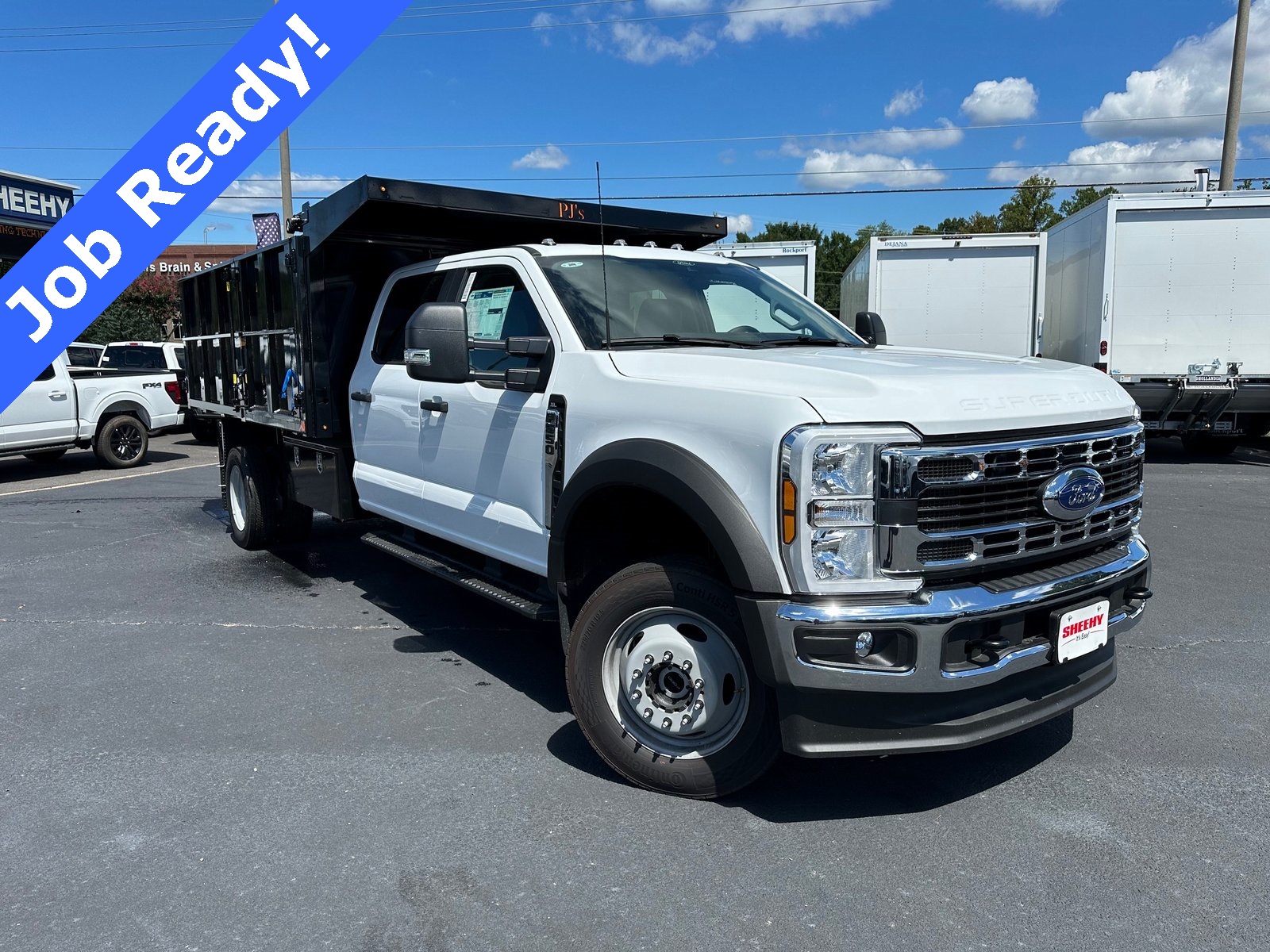2025 Ford F-550 Super Duty Chassis Cab XL's photo
