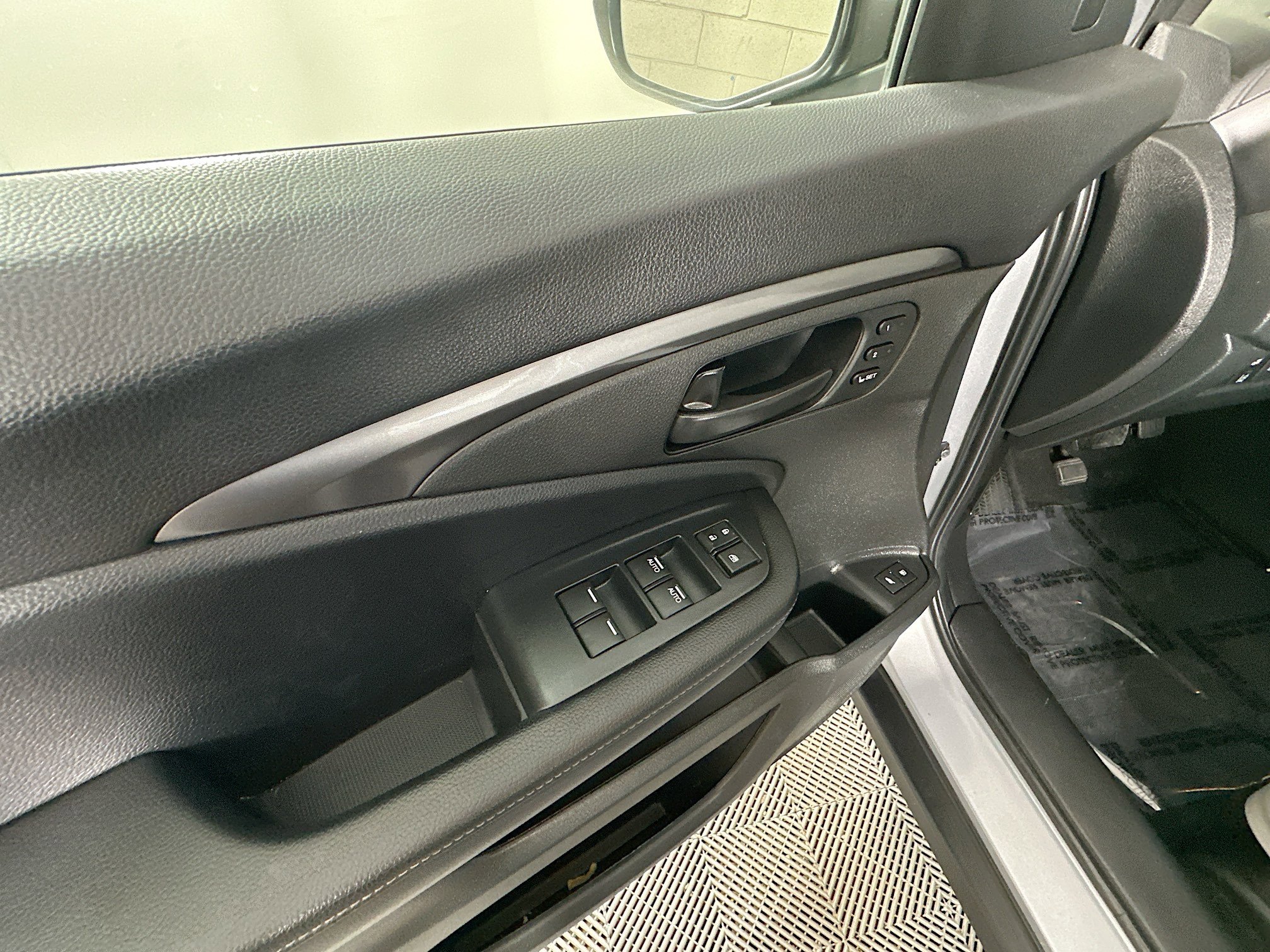 2022 Honda Passport EX-L photo 2