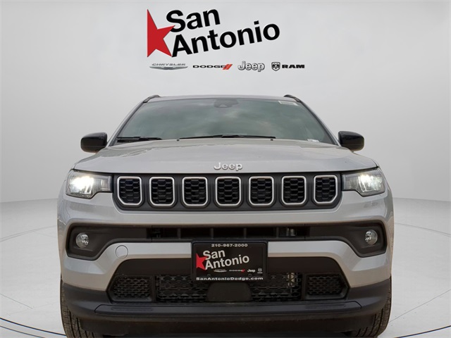 2025 Jeep Compass Latitude photo 2
