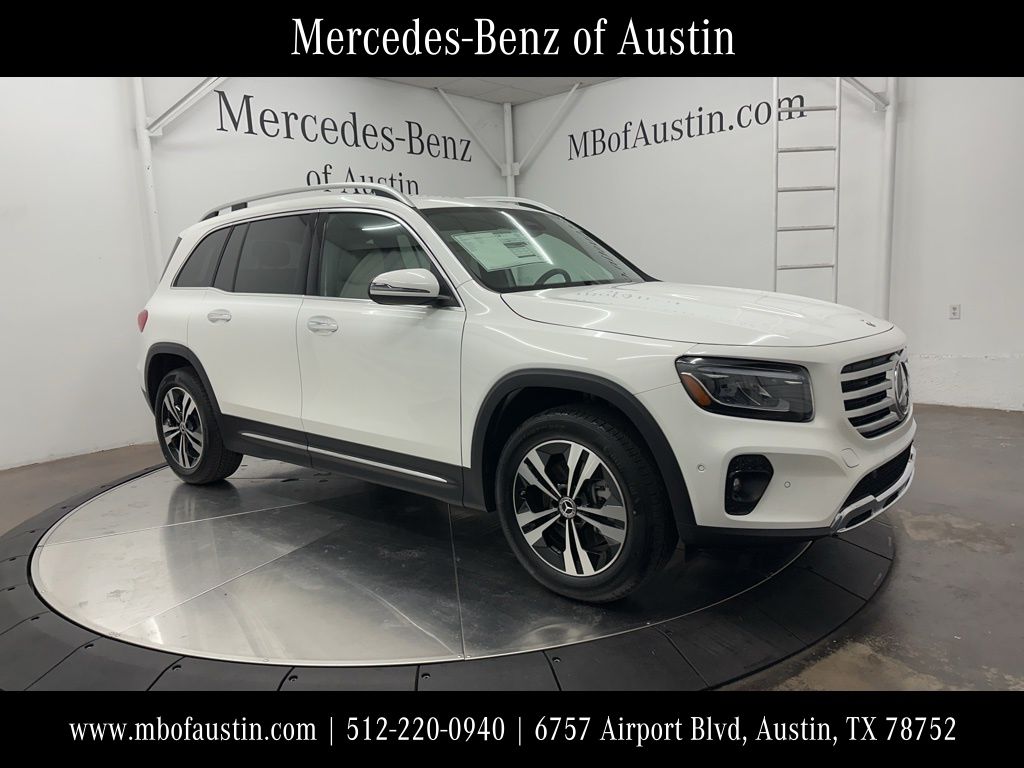 2025 Mercedes-Benz GLB Base's photo