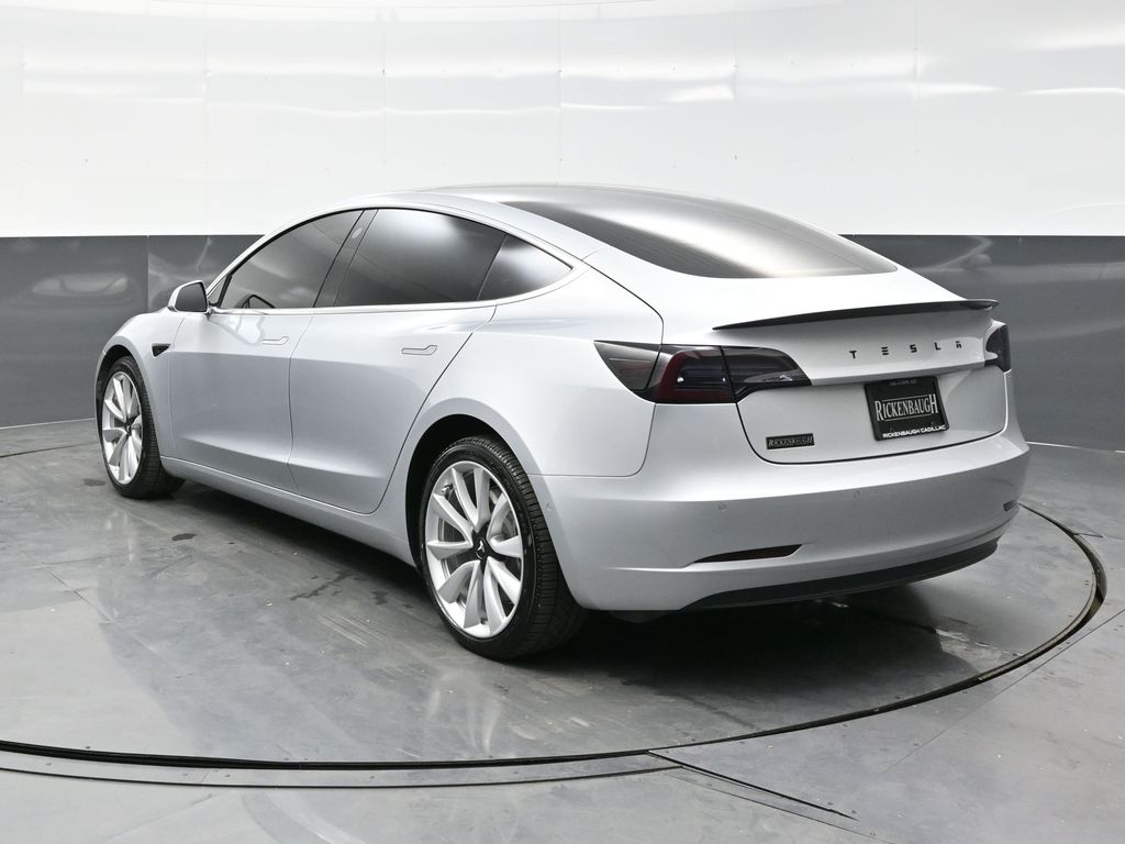 2018 Tesla Model 3 Long Range photo 4