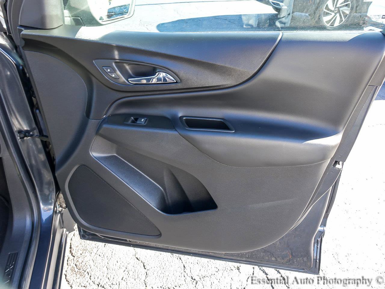 2022 CHEVROLET EQUINOX - Image 21