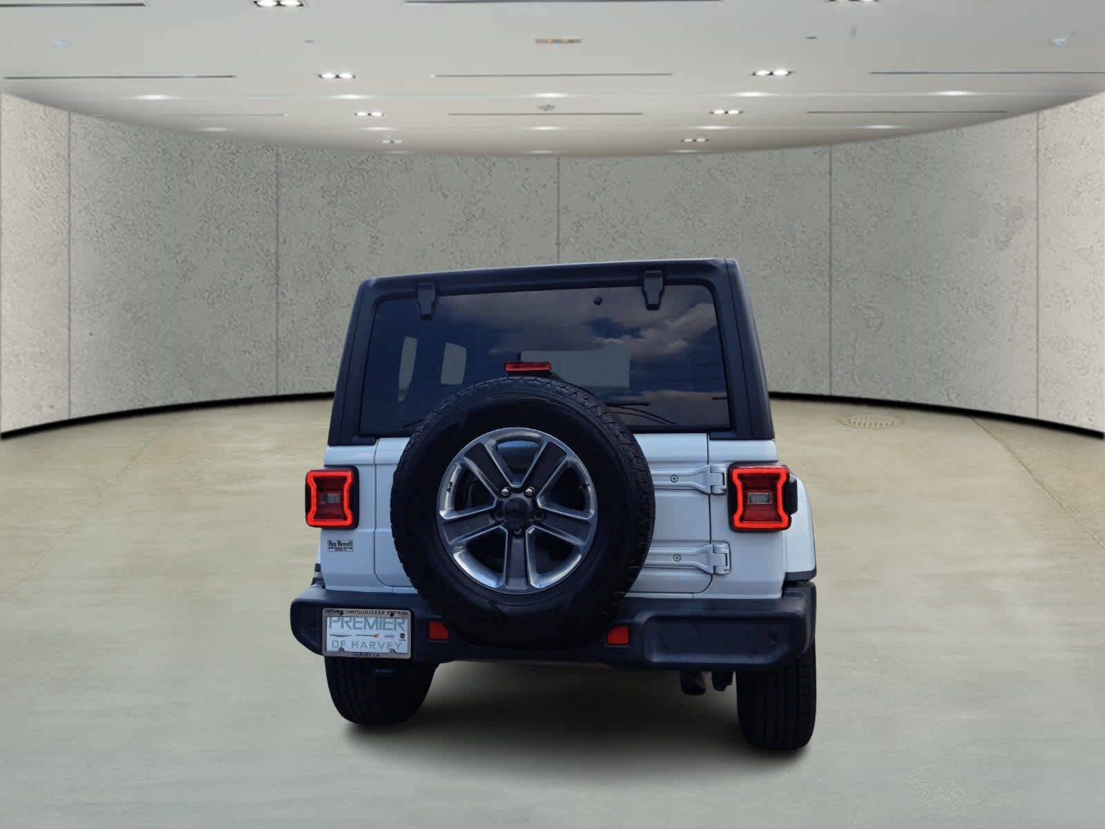 2019 Jeep Wrangler Unlimited Sahara photo 6