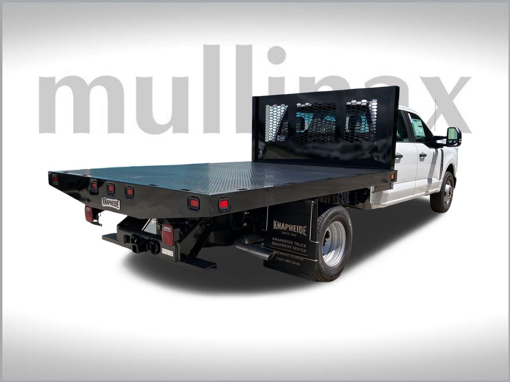 2025 Ford F-350 XL photo 3