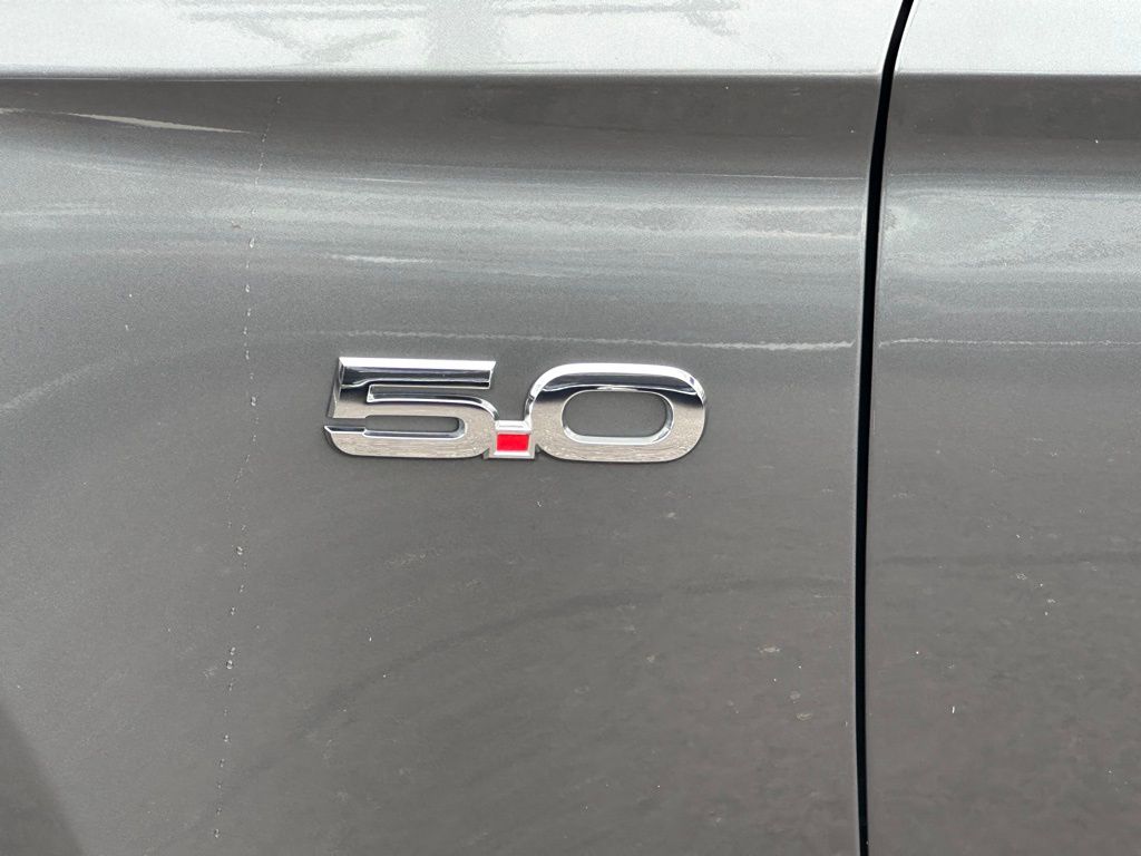 2022 Ford Mustang GT Premium photo 12