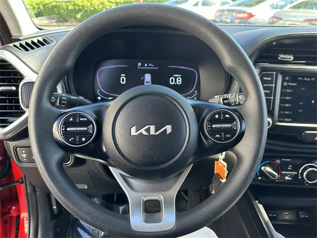 2023 Kia Soul LX photo 17