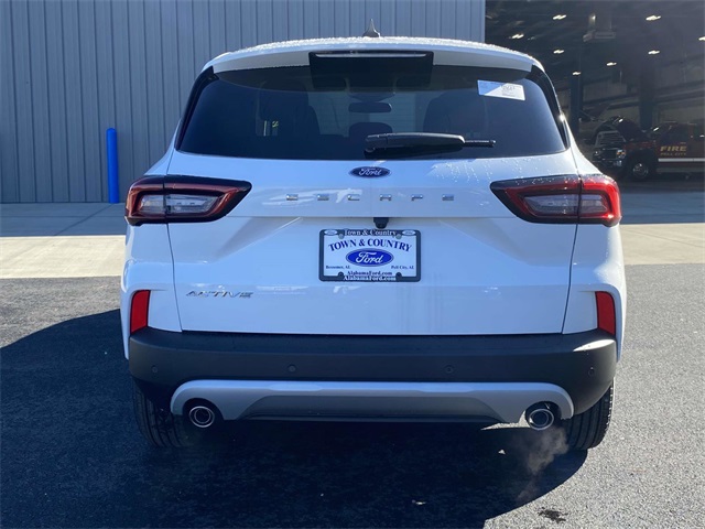 2025 Ford Escape Active photo 2