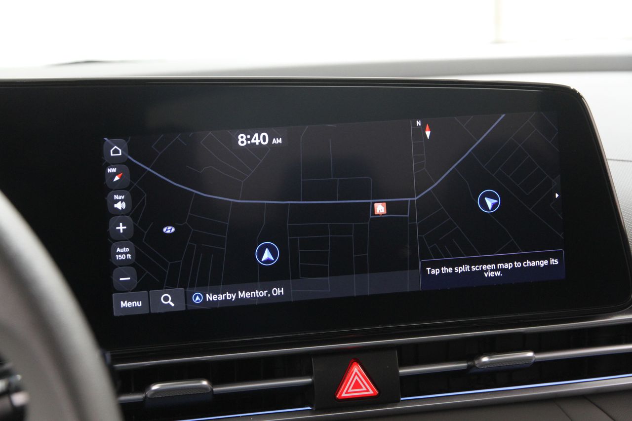 2024 Hyundai Elantra SEL photo 10