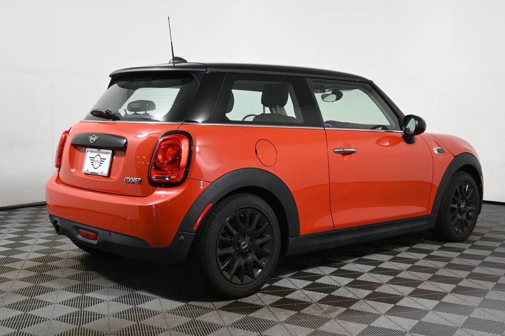 2019 Mini Cooper Signature photo 4